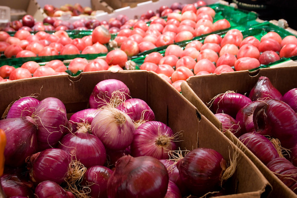 farmers' markets